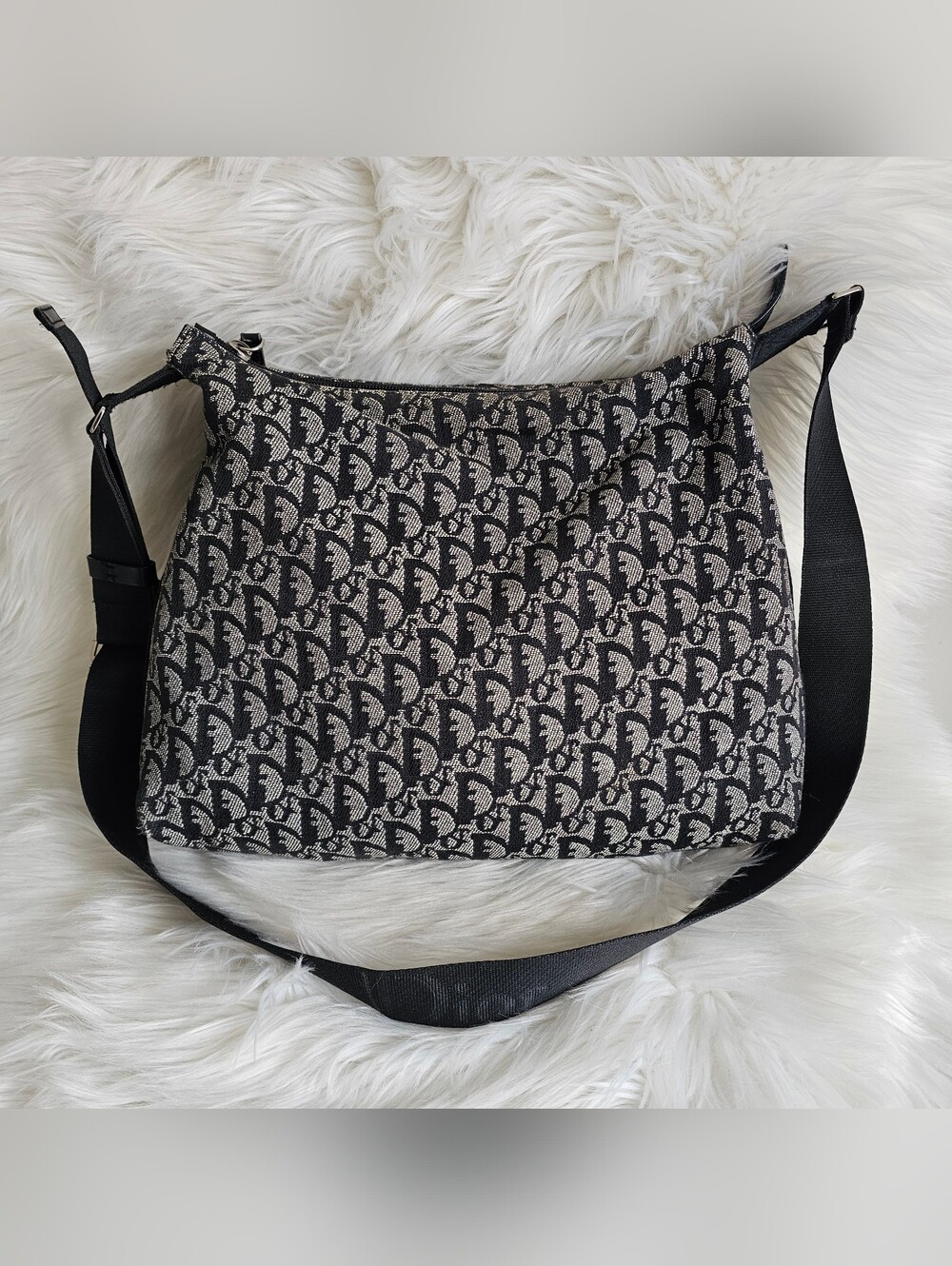 💙 Dior Messenger Bag 💙